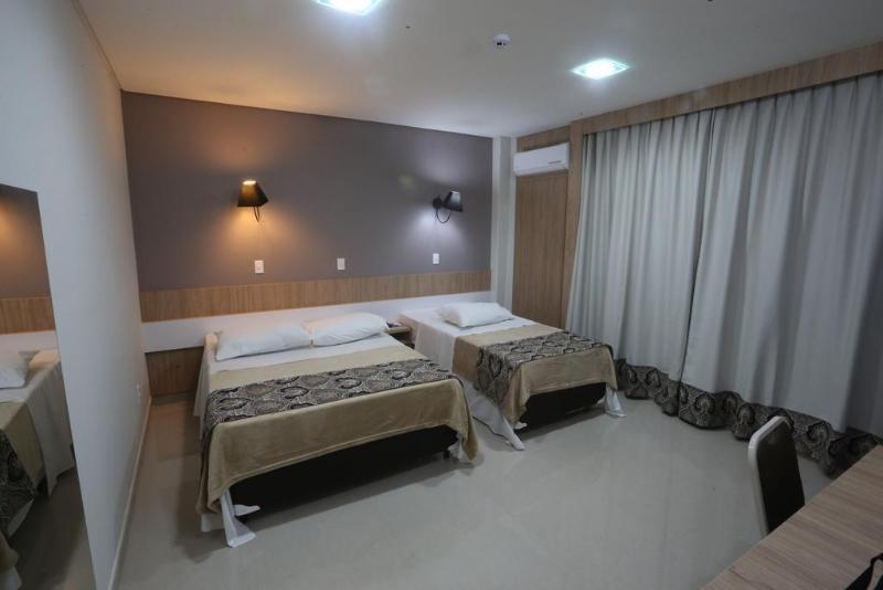 Hotel Plaza Cascavel ภายนอก รูปภาพ