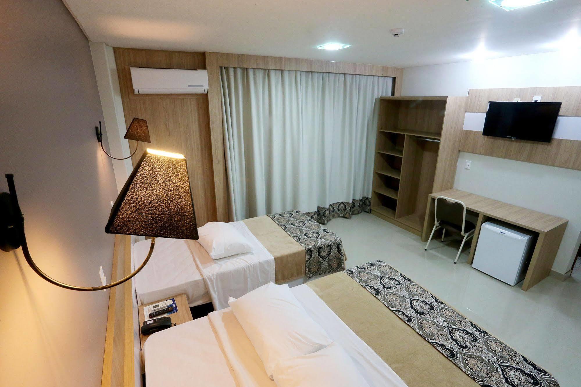 Hotel Plaza Cascavel ภายนอก รูปภาพ