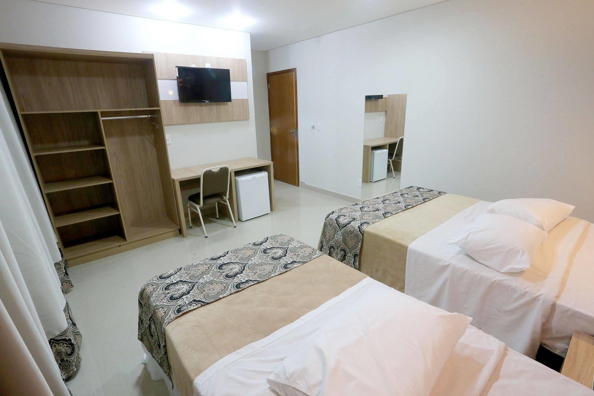 Hotel Plaza Cascavel ภายนอก รูปภาพ